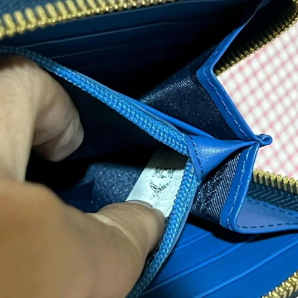 MCM WALLET - Picture 5 of 8